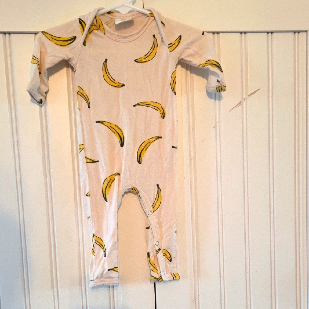 Spearmint Love Banana Print BabyOne Piece 0-3 Months